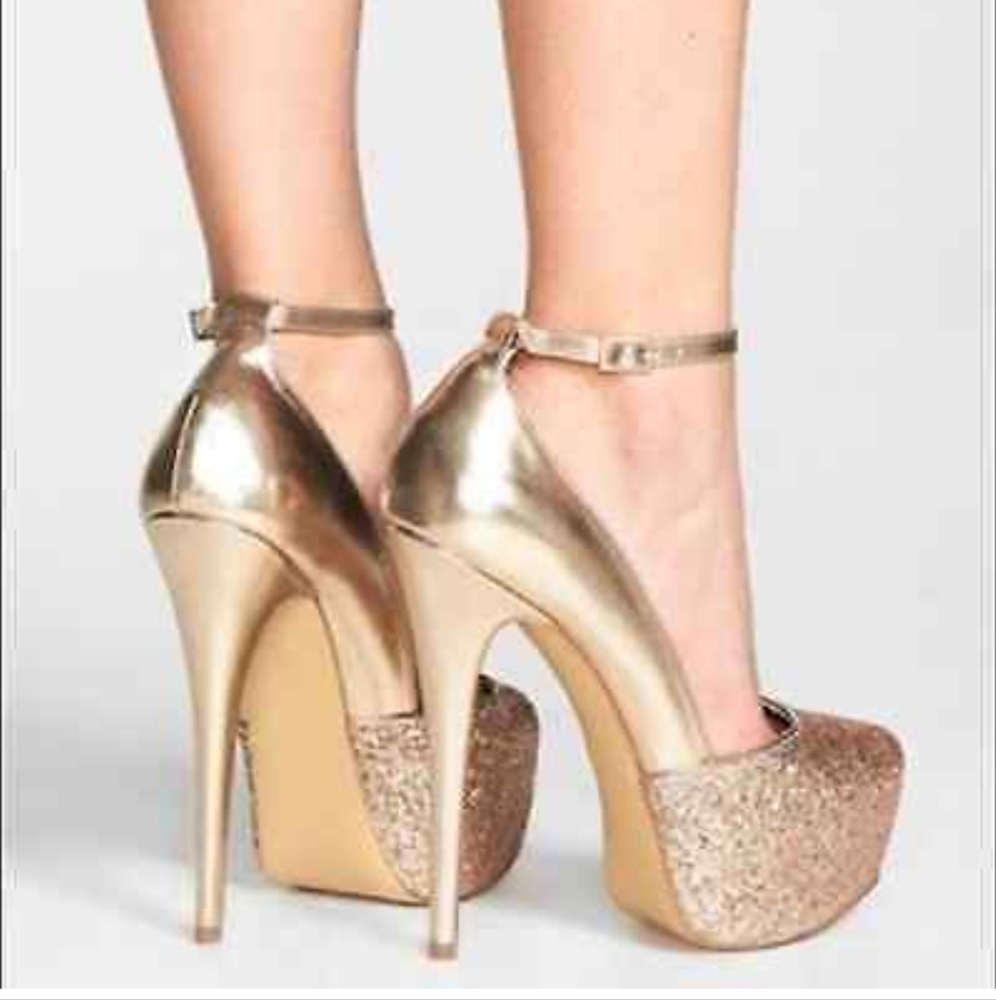 Steve Madden Deeny-R Glitter platform pumps